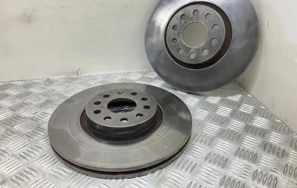 Volkswagen Eos Front brake disc