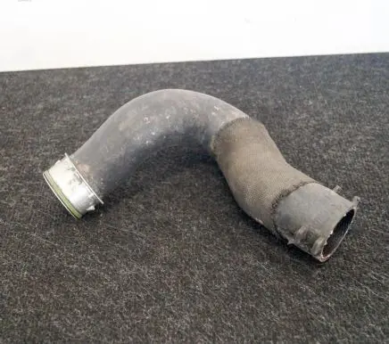 Audi Q7 4L Intercooler hose/pipe 7L6145738A