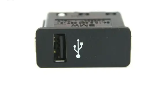 BMW X1 F48 F49 USB socket connector 84106820397 6820397