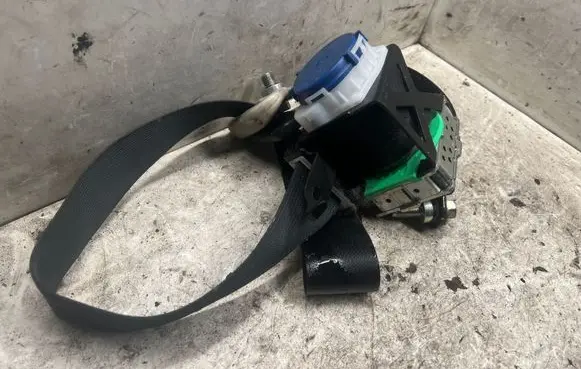 Mazda 6 Front seatbelt CB0530942N3