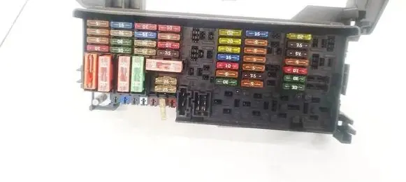 Mercedes-Benz ML W164 Fuse box set A1645402372