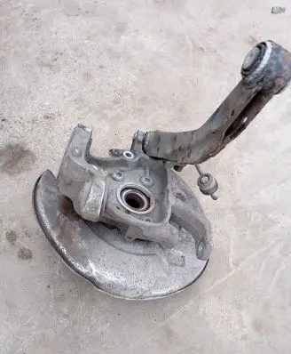 Volvo XC90 Rear wheel hub spindle/knuckle 00700