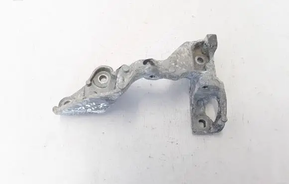 Renault Scenic III - Grand scenic III EGR valve cooler bracket 