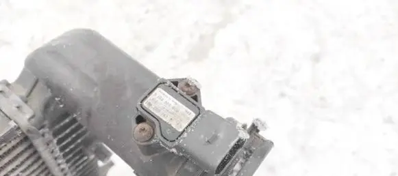 Volkswagen PASSAT B6 Air pressure sensor 0281002401 038906051C