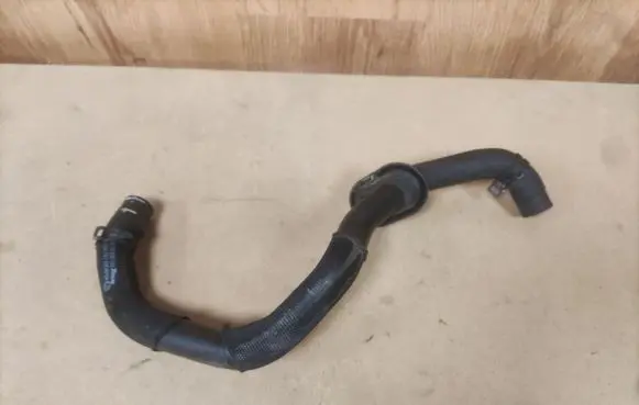 Mercedes-Benz GLC X253 C253 Engine coolant pipe/hose A2535060235