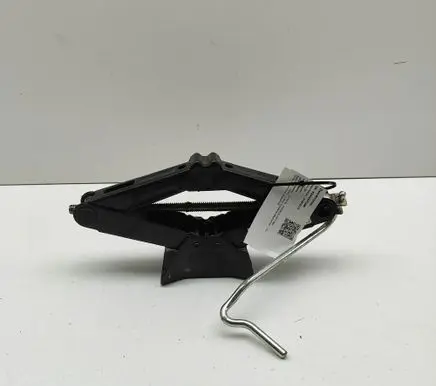 Toyota ProAce City Lift Jack SU001A9049