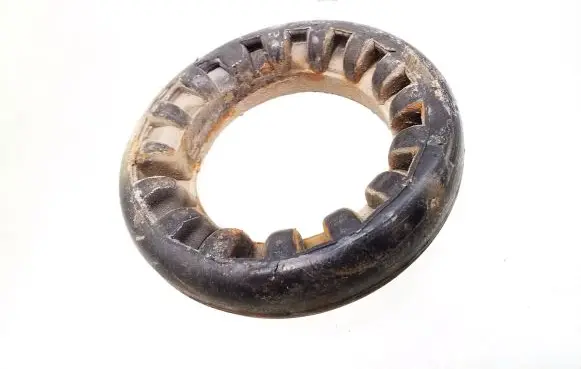 Ford Focus Rear coil spring rubber mount 98AG5599AC
