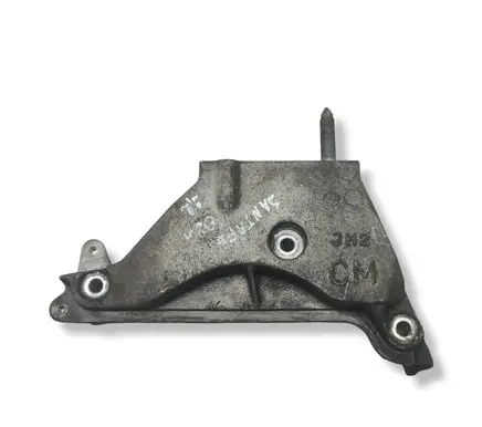 Hyundai Santa Fe Engine mounting bracket JH2