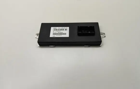 BMW 5 E60 E61 Active stabilizer control unit 6786139 37146786139 3714678613901