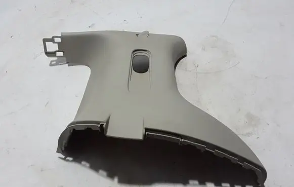 Chrysler Pacifica (D)pillar trim (top) 5RH65PD2AG