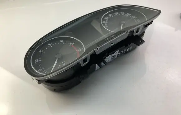 Skoda Fabia Mk3 (NJ) Speedometer (instrument cluster) 6V0920740C