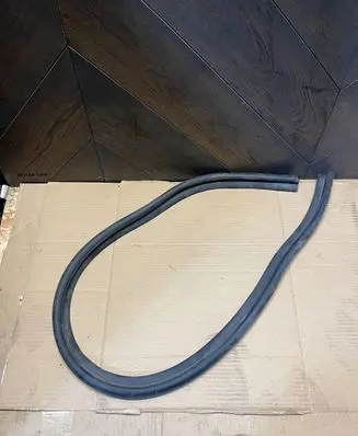 Peugeot 308 Engine compartment rubber 