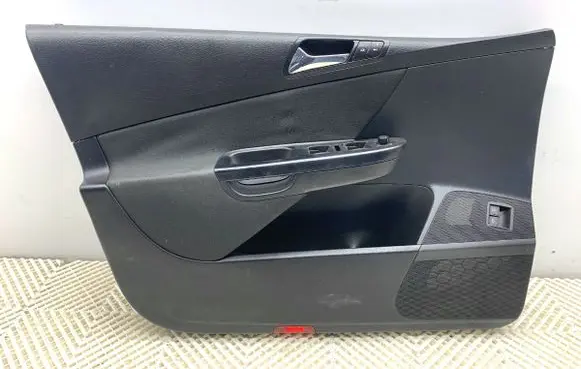 Volkswagen PASSAT B6 Front door card panel trim