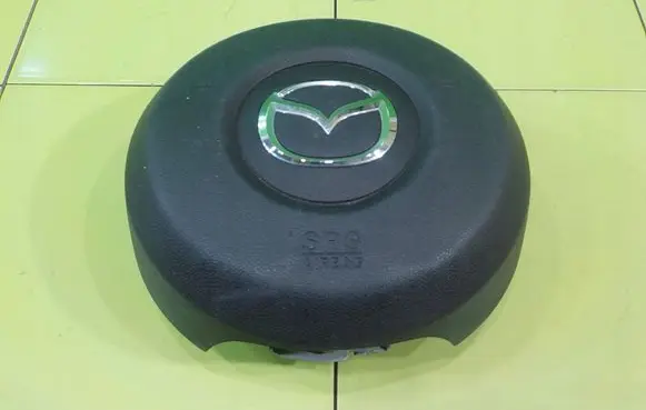 Mazda 2 Steering wheel airbag 
