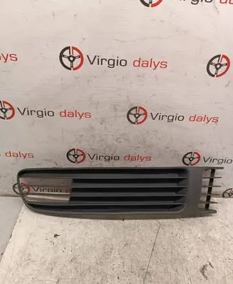 Volkswagen PASSAT B5 Front bumper lower grill VW99017GR