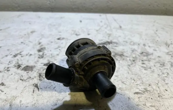 Suzuki Grand Vitara II Electric engine pre-heating system (optional) 0392023015