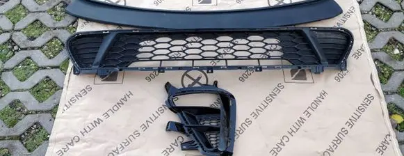 KIA Ceed Front bumper lower grill