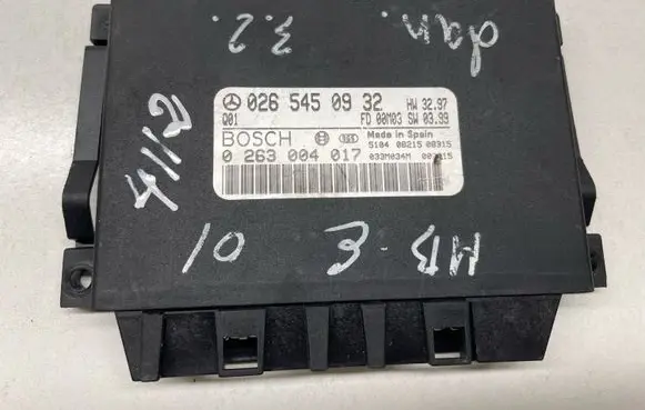 Mercedes-Benz E W210 Parking PDC control unit/module 0265450932 A0265450932