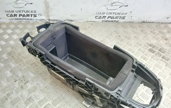 BMW 7 E65 E66 Armrest 