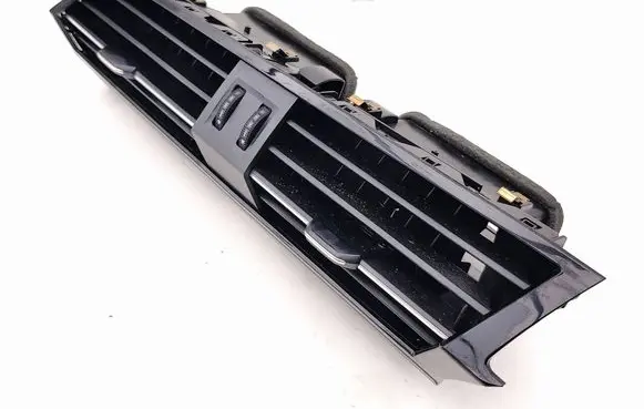 Dash center air vent grill