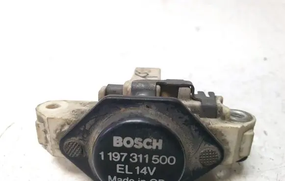Volkswagen Golf IV Voltage converter/converter module 1197311500