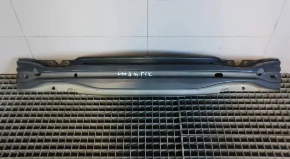 Volvo V60 Rear bumper support beam 