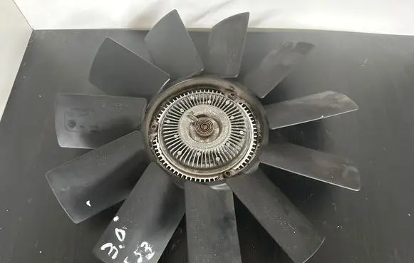 BMW X5 E53 Fan impeller 11521712058