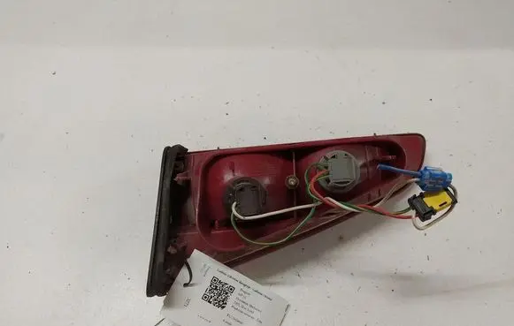 Peugeot 607 Tailgate rear/tail lights 92076348