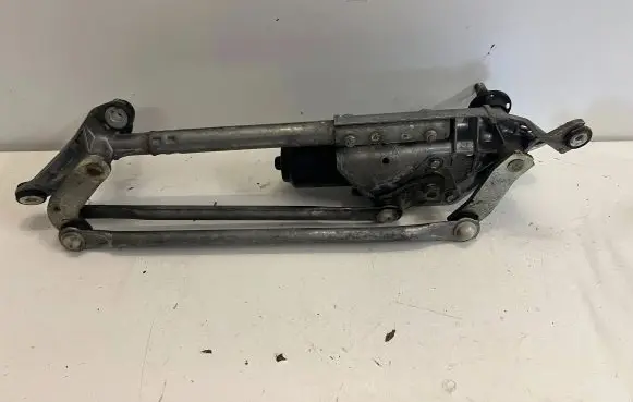 Honda FR-V Front wiper linkage and motor