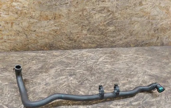 Jaguar XE Engine coolant pipe/hose