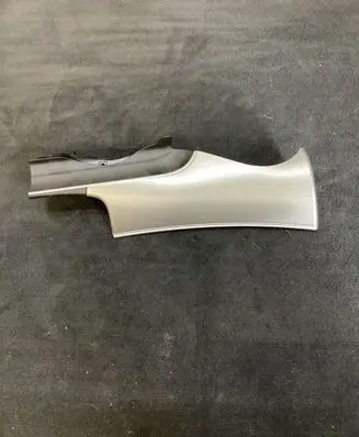 Dashboard glove box trim