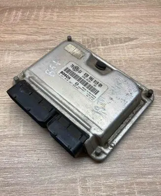 Volkswagen PASSAT B5.5 Engine control unit/module ECU 038906019BM 0281010307 78GV