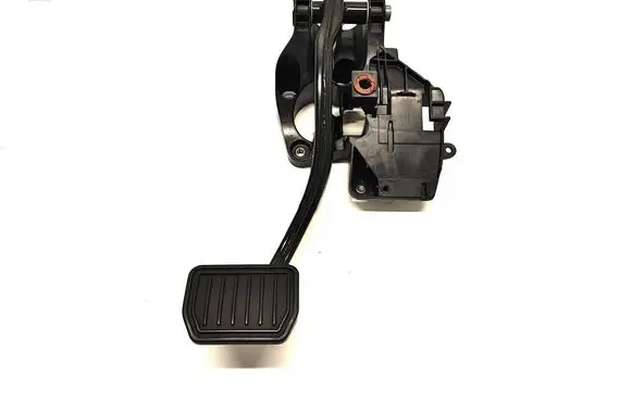 Tesla Model 3 Brake pedal 1044691-00-D