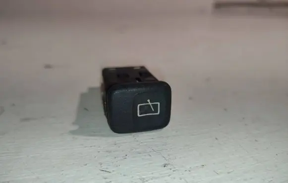 Rover 100 Wiper switch EEP0104