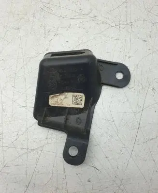 Dodge Durango Rear door interior light 68310850AA 68310850 68310850-AA