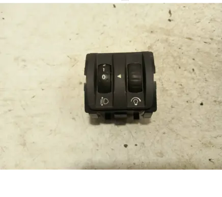 Renault Captur Headlight level height control switch 251900567R A14547 13082220