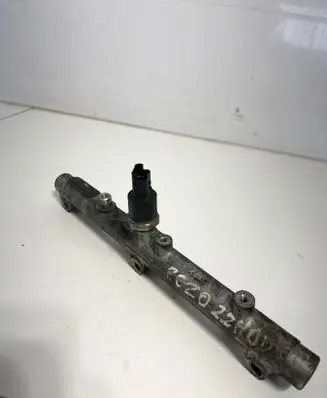 Peugeot 607 Fuel main line pipe 0445214017
