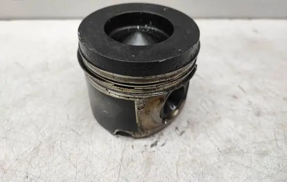 BMW 6 F12 F13 Piston 84L110