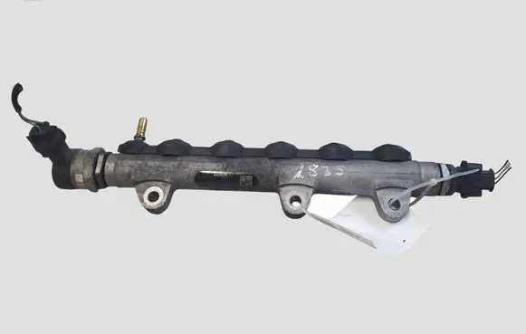 Renault Laguna III Fuel main line pipe 0445214155 8200718753 H8200610223