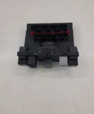 Volkswagen Touran I Comfort/convenience module 3C8937049D F005V00744 H54S2602