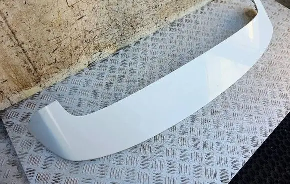 KIA Carens III Tailgate/trunk spoiler 87210A4000