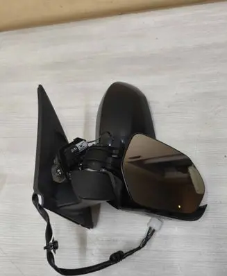 Front door electric wing mirror