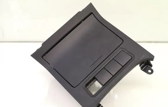 Volkswagen Jetta V Ashtray (front) 1K0857961
