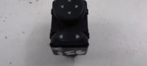 Alfa Romeo 156 Wing mirror switch