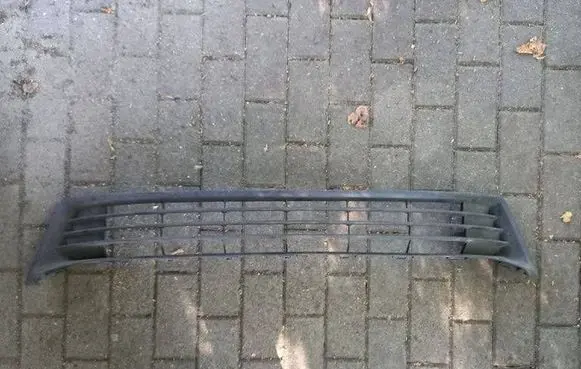 Toyota Corolla E160 E170 Front bumper lower grill 5311202470