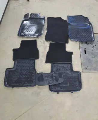 Peugeot 208 I Front floor mat 1606631780