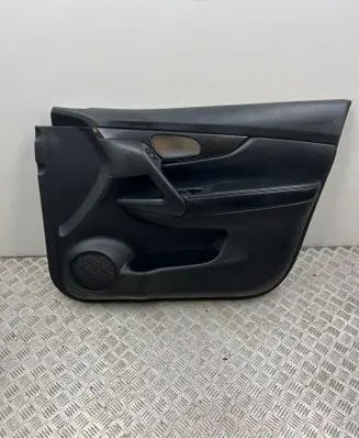 Nissan X-Trail T32 Front door card panel trim 809104CE0A 209104CE0A