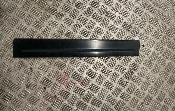 Suzuki Vitara (ET/TA) Rear arch trim 