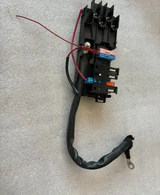 Mercedes-Benz E W211 Fuse module A2115452301 R0000031 2115452301