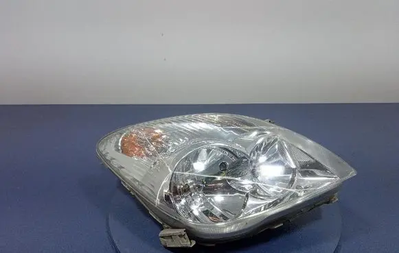 Toyota Corolla Verso E121 Headlight/headlamp 08-212-11F9R